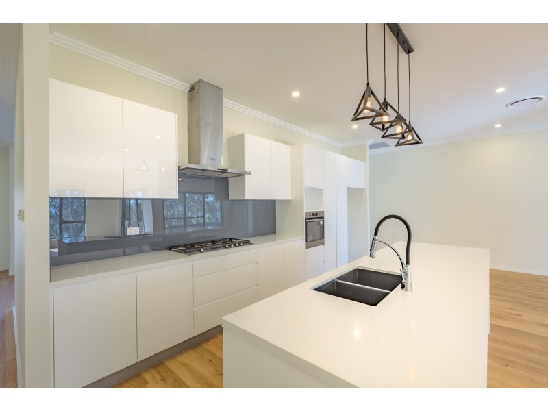 3 Hillcrest Avenue, Lithgow NSW 2790