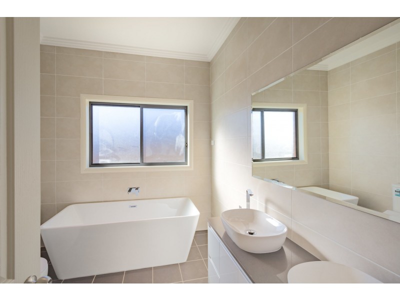 3 Hillcrest Avenue, Lithgow NSW 2790