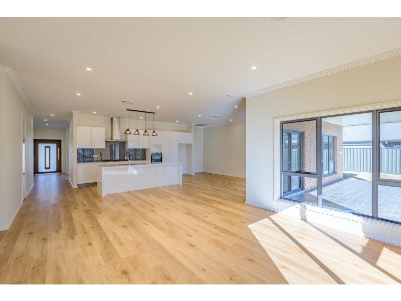 3 Hillcrest Avenue, Lithgow NSW 2790