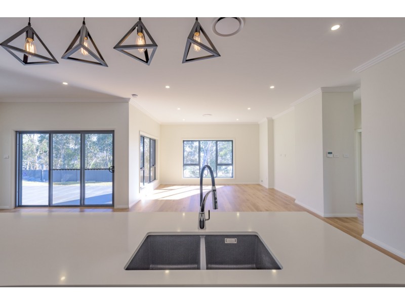 3 Hillcrest Avenue, Lithgow NSW 2790