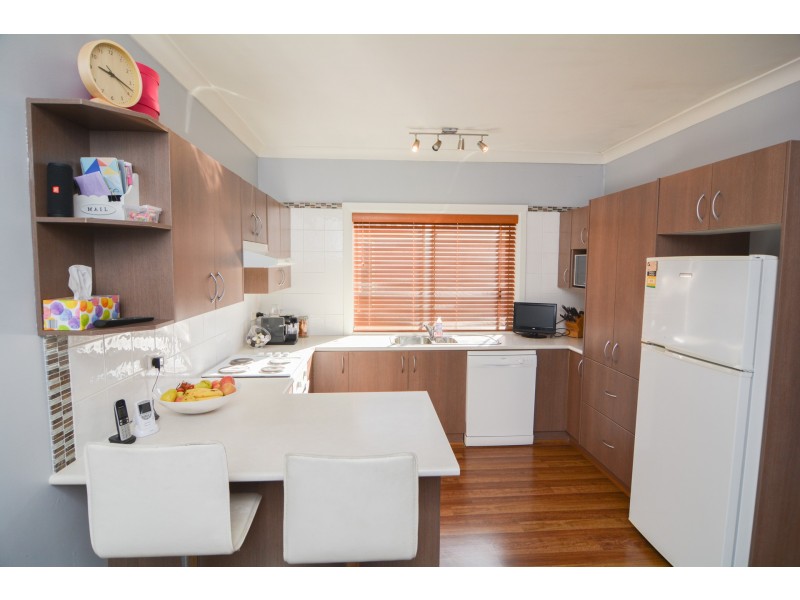 61 Enfield Avenue, Lithgow NSW 2790