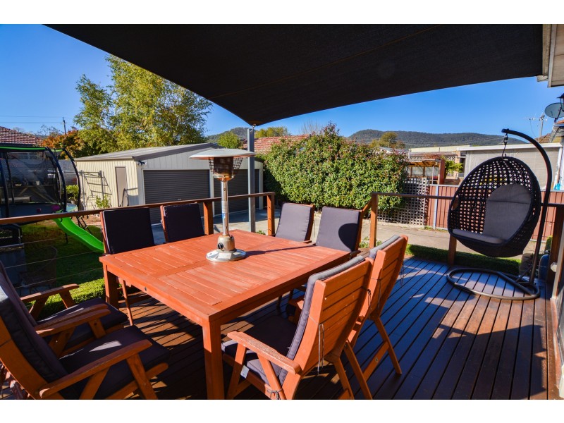 61 Enfield Avenue, Lithgow NSW 2790