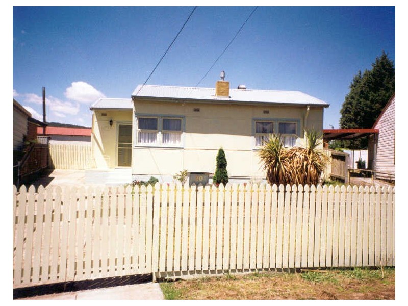 20 Inner Crescent, Lithgow NSW 2790