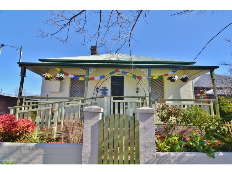6 John Street, Lithgow NSW 2790