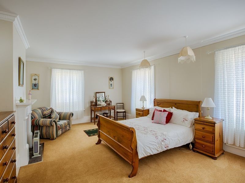 1 Evans Close, Lithgow NSW 2790