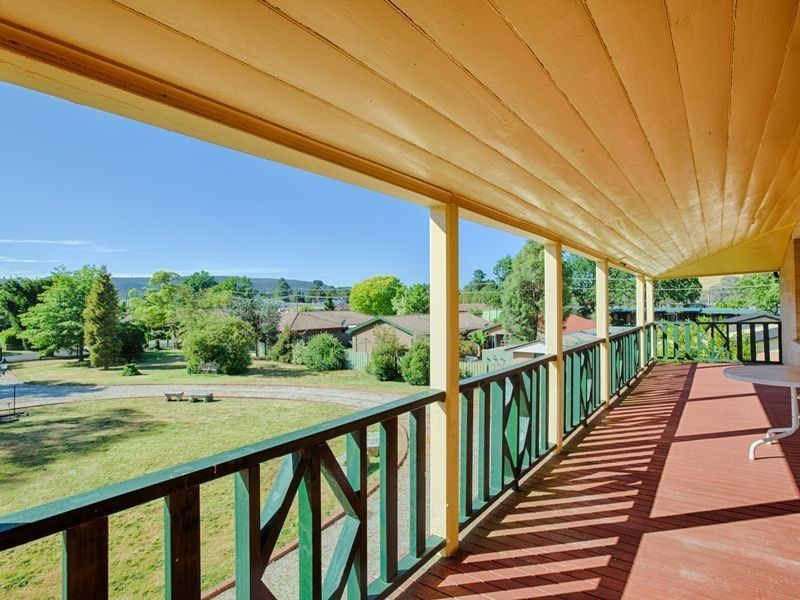 1 Evans Close, Lithgow NSW 2790