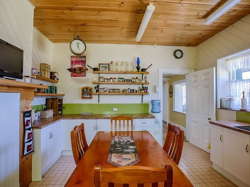 1 Evans Close, Lithgow NSW 2790