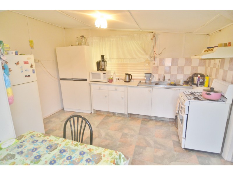 11 Cox Street, Portland NSW 2847