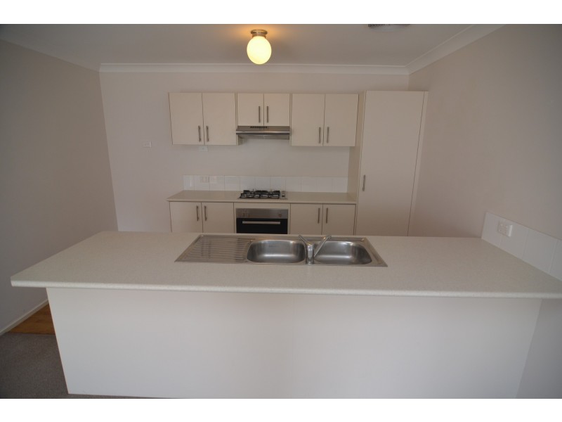 94 Landa Street, Lithgow NSW 2790