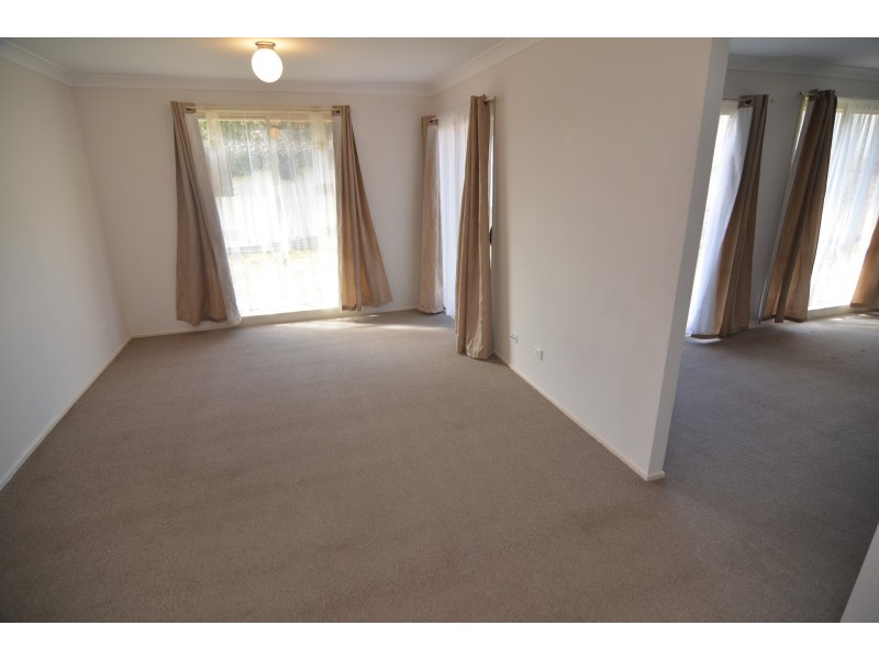 94 Landa Street, Lithgow NSW 2790