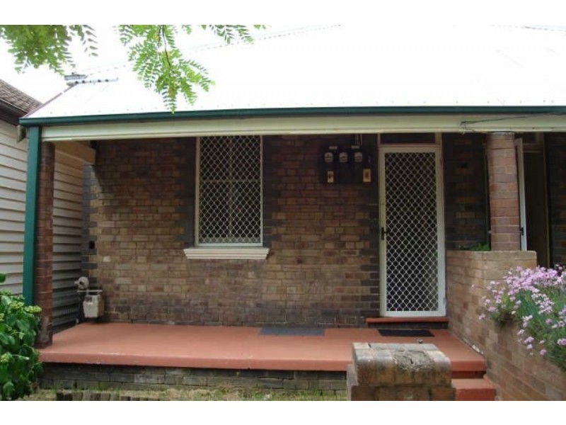 9 John Street, Lithgow NSW 2790