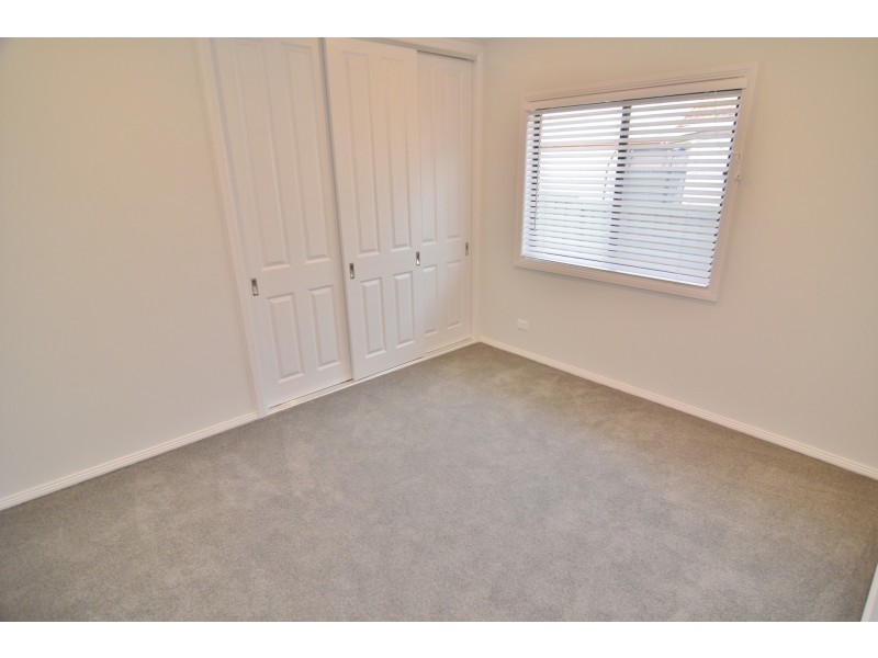 33 Martini Parade, Lithgow NSW 2790
