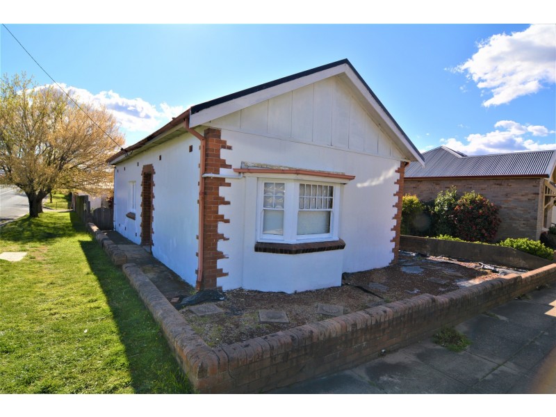 16 Wrights Road, Lithgow NSW 2790