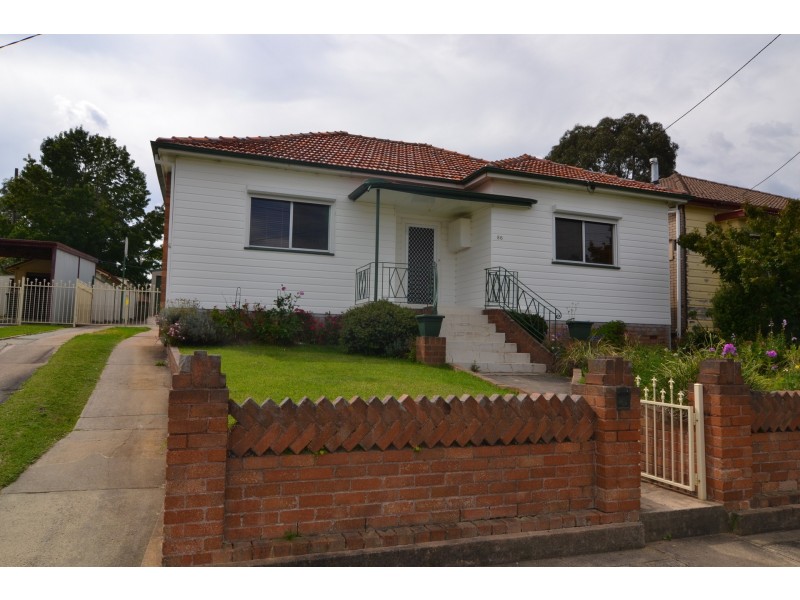 86 Martini Parade, Lithgow NSW 2790