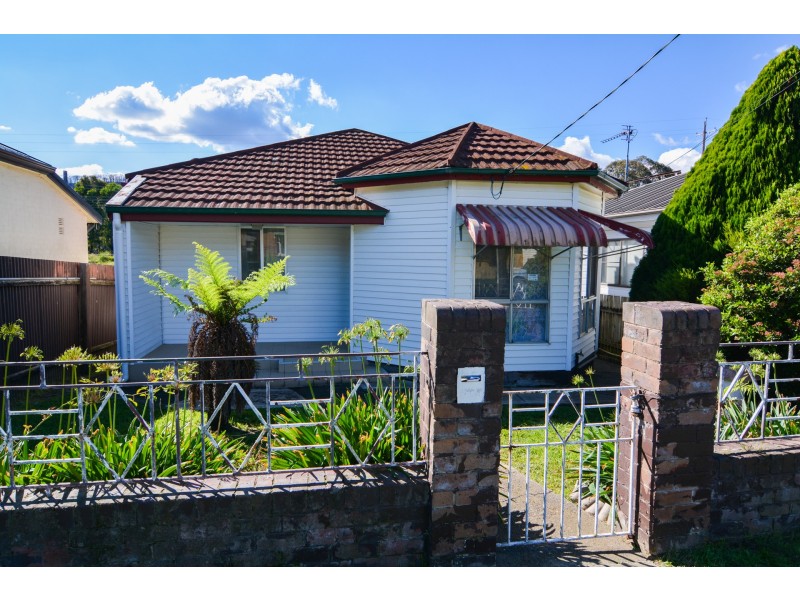 6 Chifley Road, Lithgow NSW 2790