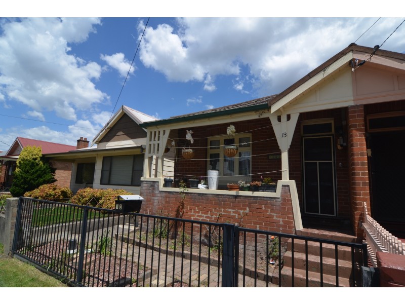 13 Atkinson Street, Lithgow NSW 2790