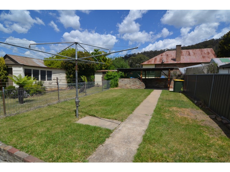 13 Atkinson Street, Lithgow NSW 2790
