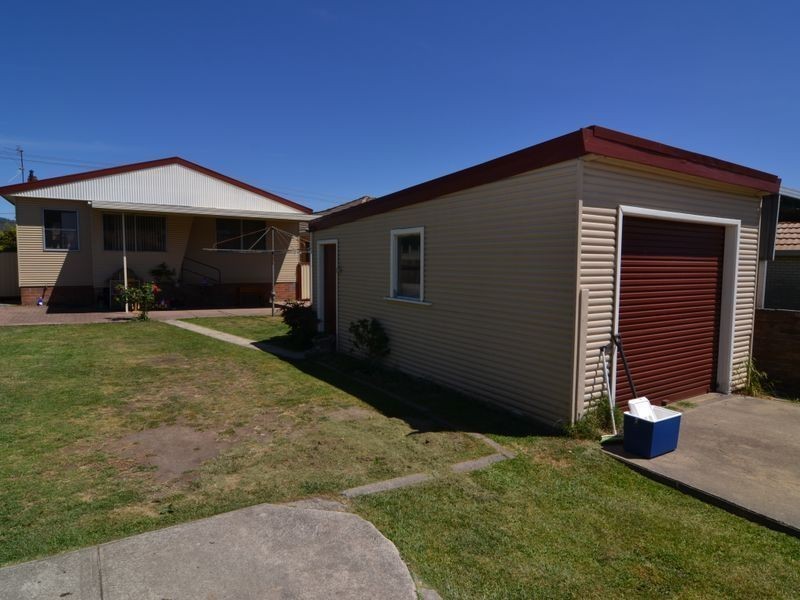69 Rifle Parade, Lithgow NSW 2790