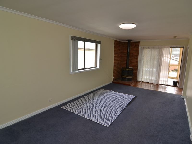 35 Chifley Road, Lithgow NSW 2790