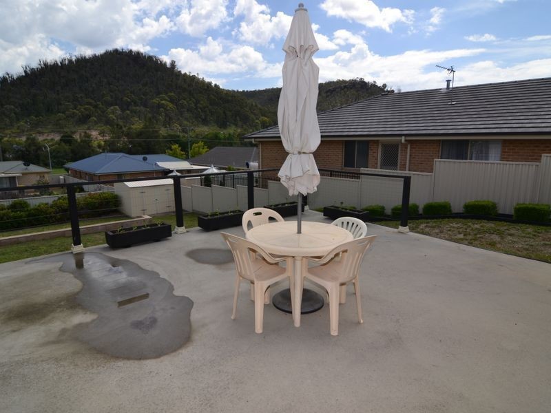 7 Henderson Place, Lithgow NSW 2790