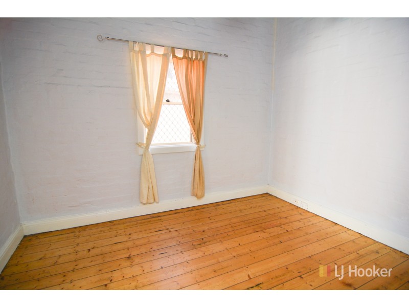 11 Bragg Street, Lithgow NSW 2790