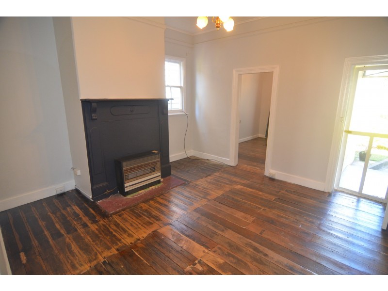 7 Brook Street, Lithgow NSW 2790