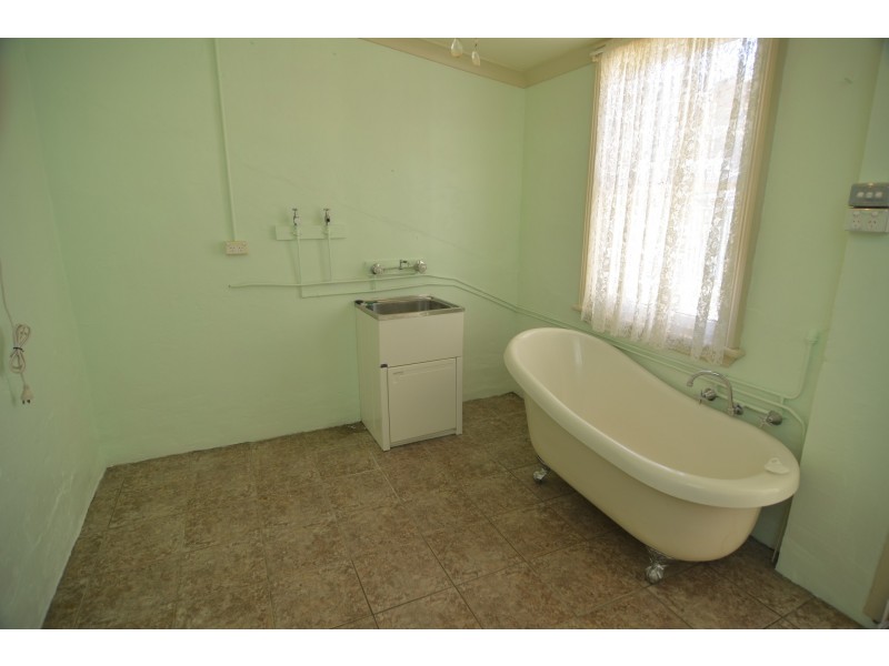 7 Brook Street, Lithgow NSW 2790