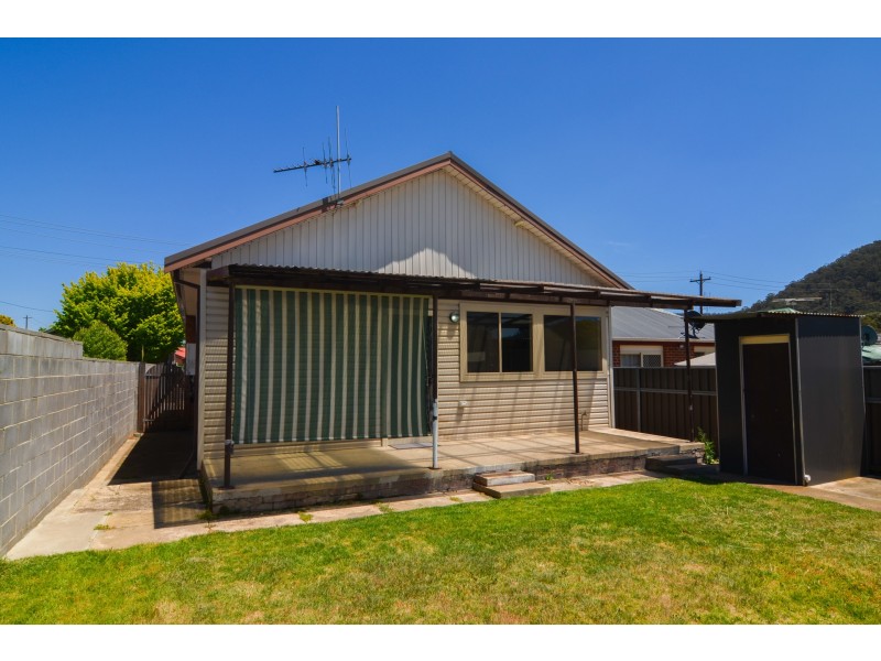 19 Tank Street, Lithgow NSW 2790