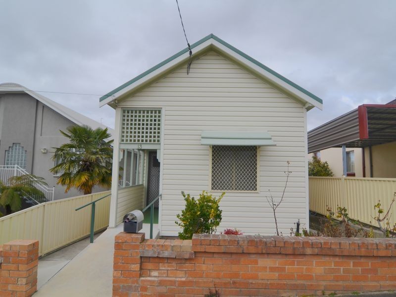 13 Ferro Street, Lithgow NSW 2790