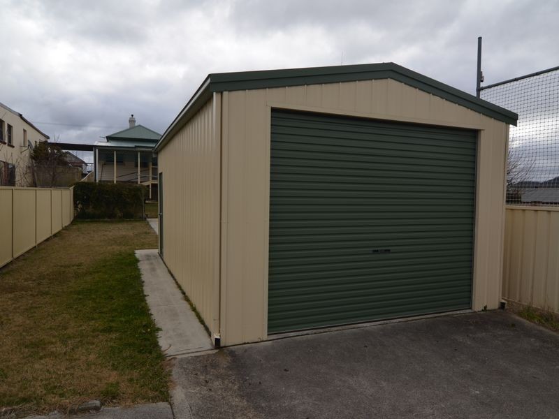 13 Ferro Street, Lithgow NSW 2790