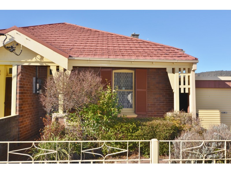 17 Guy Street, Lithgow NSW 2790