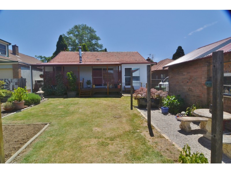 35 Ordnance Avenue, Lithgow NSW 2790