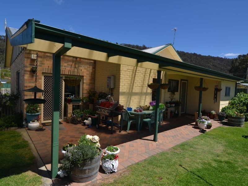 3 Sutcliffe Street, Lithgow NSW 2790