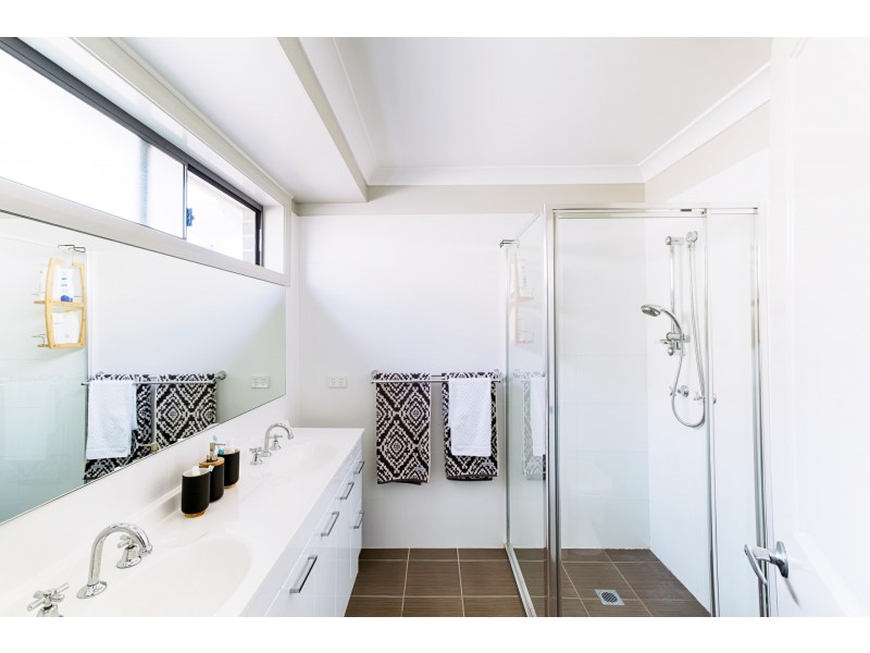 11 Surveyors Way, Lithgow NSW 2790