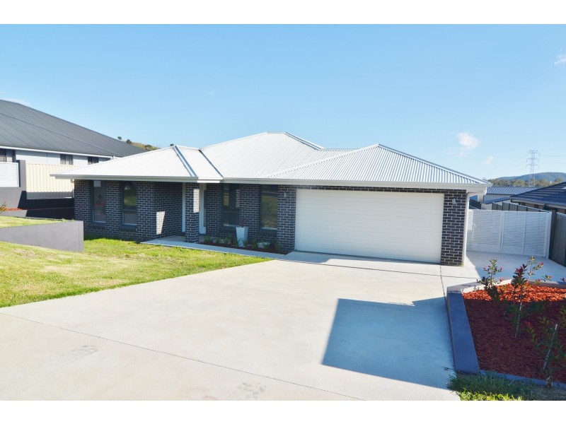 11 Surveyors Way, Lithgow NSW 2790