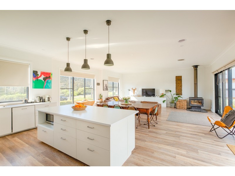 30 Hassans Walls Road, Lithgow NSW 2790