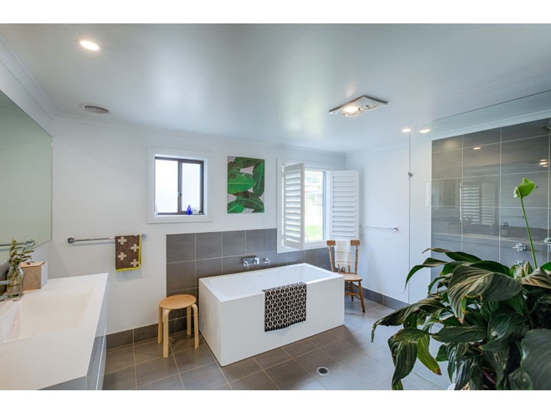 30 Hassans Walls Road, Lithgow NSW 2790