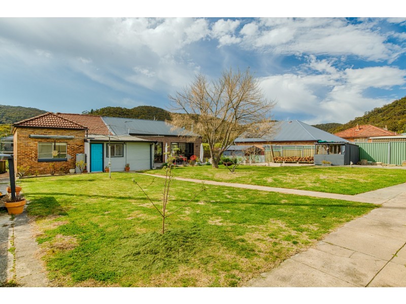 30 Hassans Walls Road, Lithgow NSW 2790