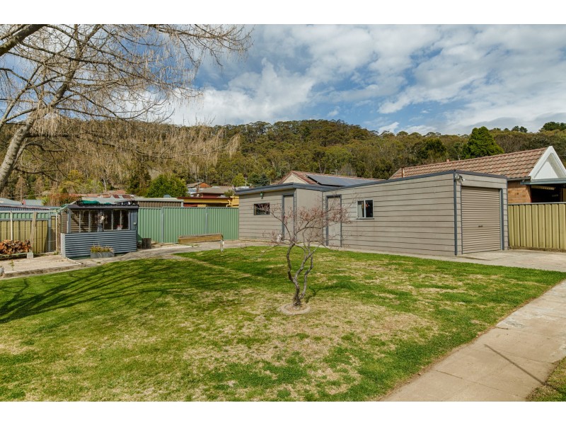 30 Hassans Walls Road, Lithgow NSW 2790