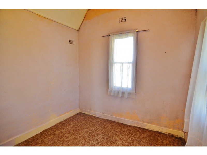 1A Fullagar Avenue, Lithgow NSW 2790