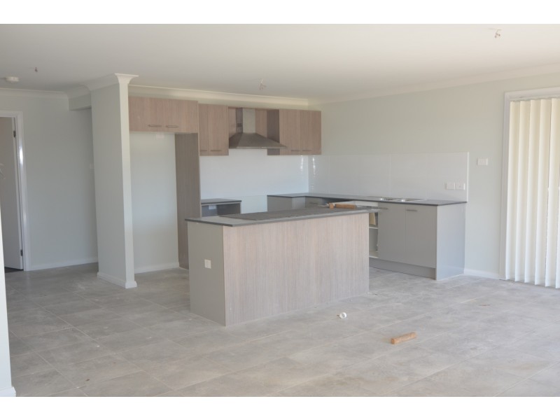 13 Henning Crescent, Wallerawang NSW 2845