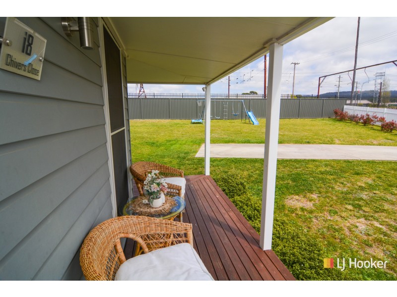 18 Chivers Close, Lithgow NSW 2790