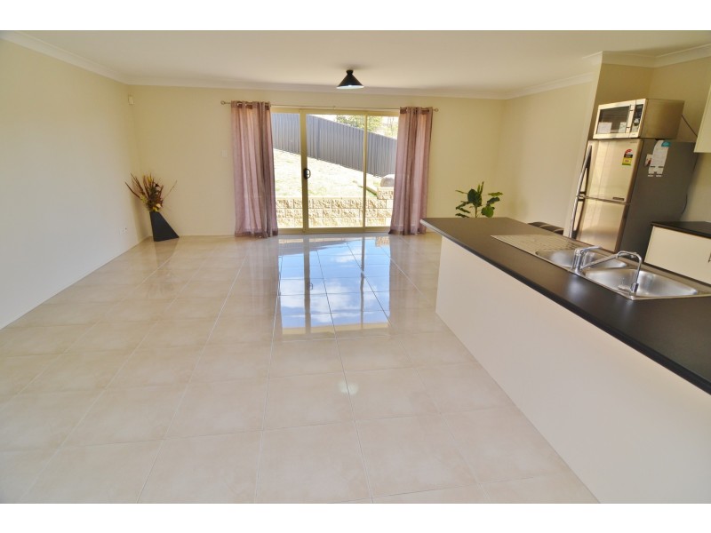 10 Kirby Avenue, Lithgow NSW 2790