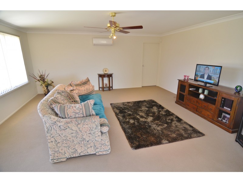 10 Kirby Avenue, Lithgow NSW 2790