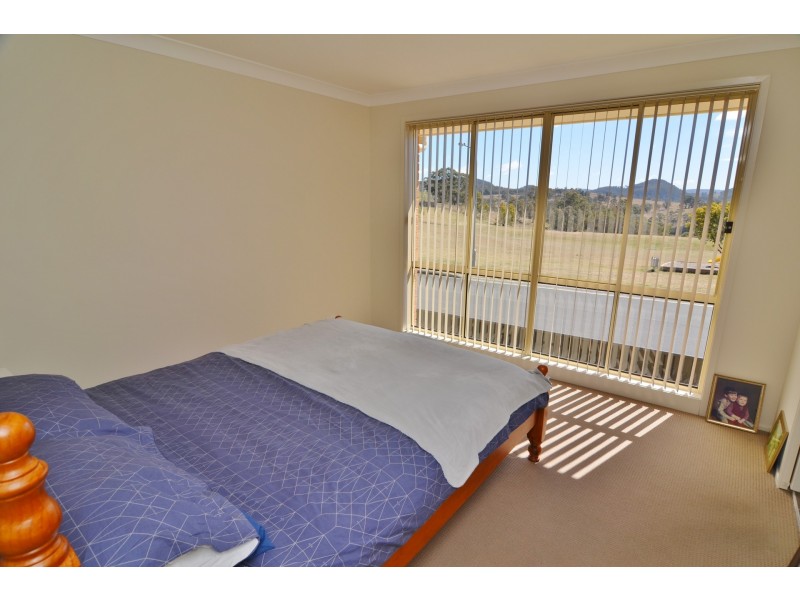 10 Kirby Avenue, Lithgow NSW 2790