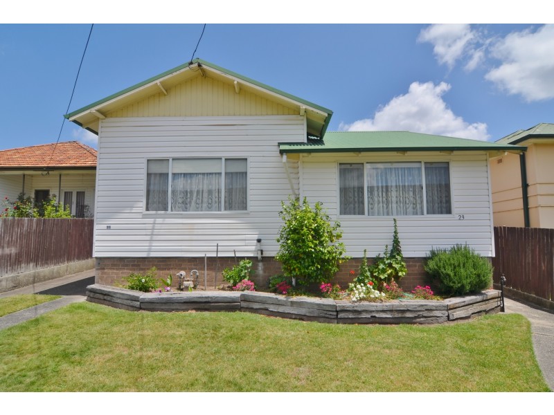 23 Martini Parade, Lithgow NSW 2790