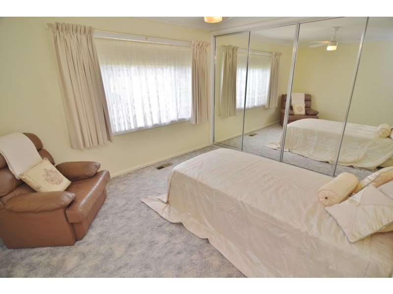 23 Martini Parade, Lithgow NSW 2790