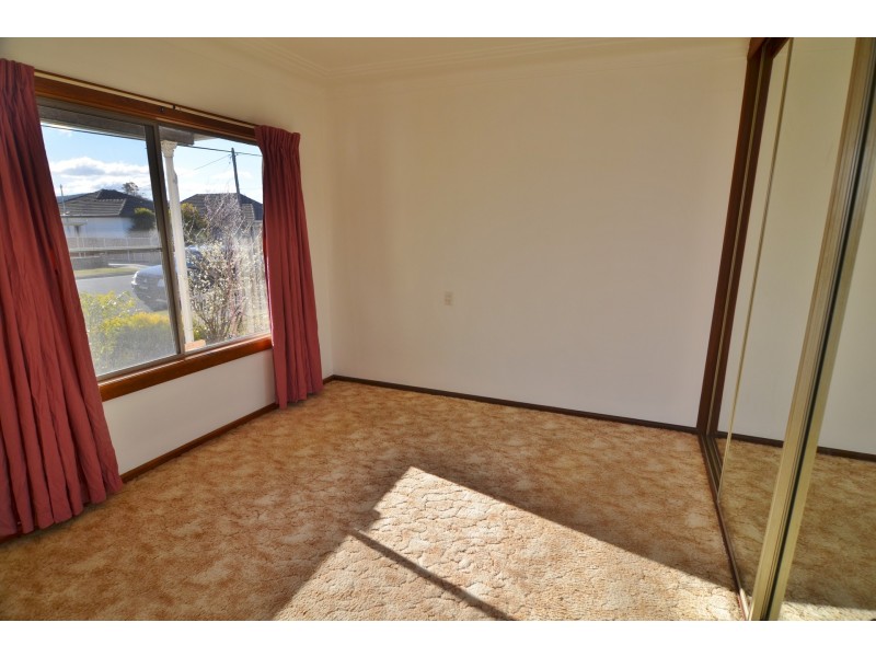 95 Rifle Parade, Lithgow NSW 2790