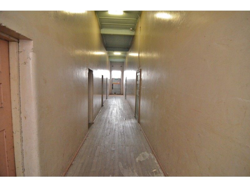 27-29 Railway Parade, Lithgow NSW 2790