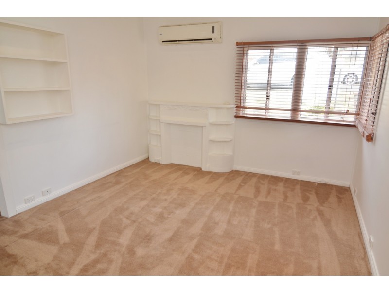 10 Fourth Street, Lithgow NSW 2790